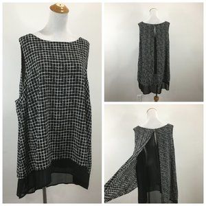 NWT TORRID Black White Grid Print 2 Ply High Low Hem Layer Tank Top